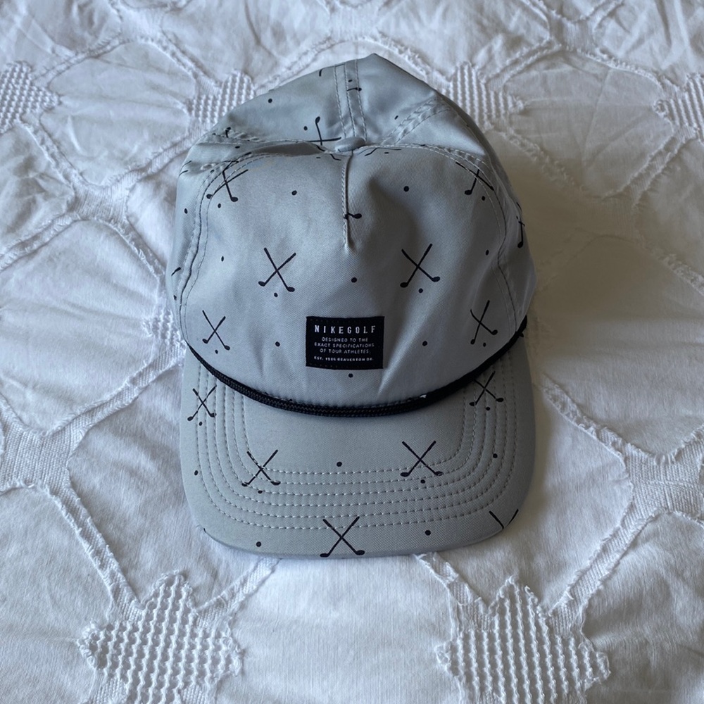 Nike golf hat